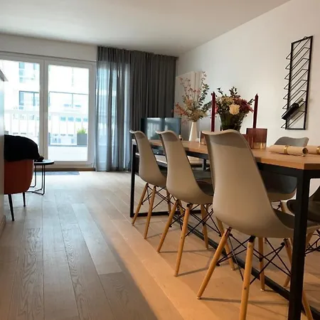 Ds Lifestyle Met Ruim Terras Op Toplocatie 아파트 크노케-하이스트
